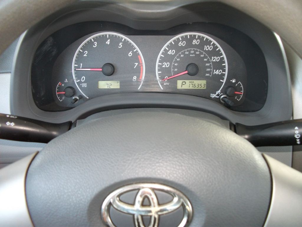 2010 Toyota Corolla Image 17