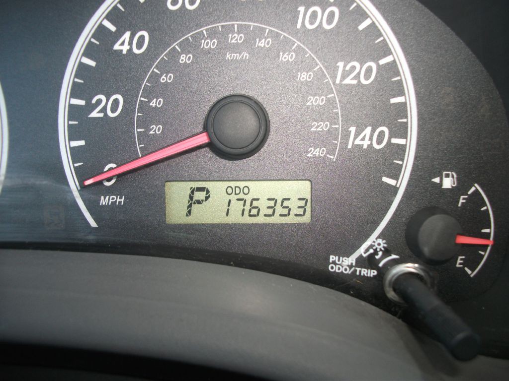2010 Toyota Corolla Image 18