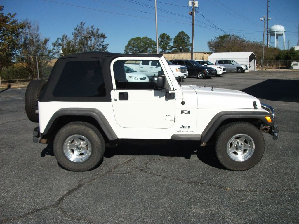 2003 Jeep Wrangler Image 2