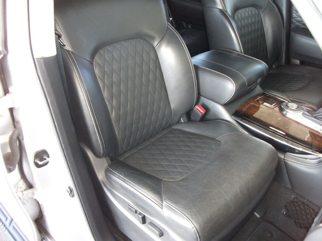 2019 INFINITI QX80 Image 12