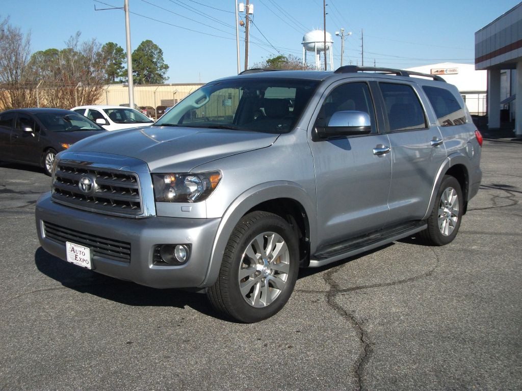 2015 Toyota Sequoia Image 4