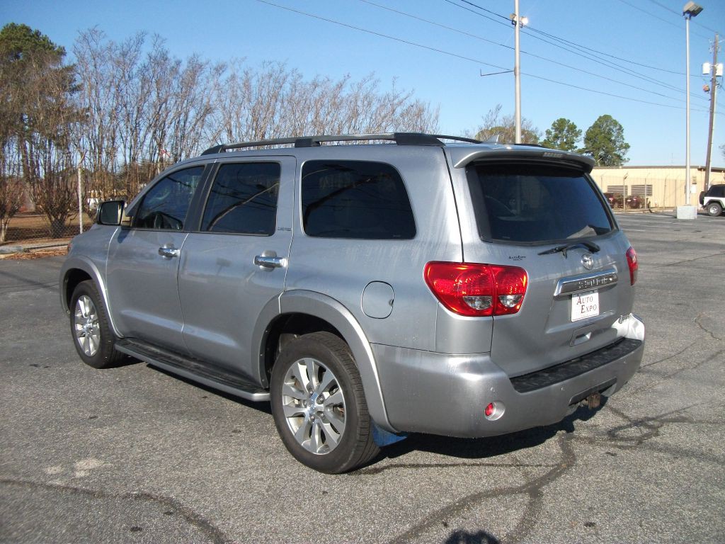 2015 Toyota Sequoia Image 6