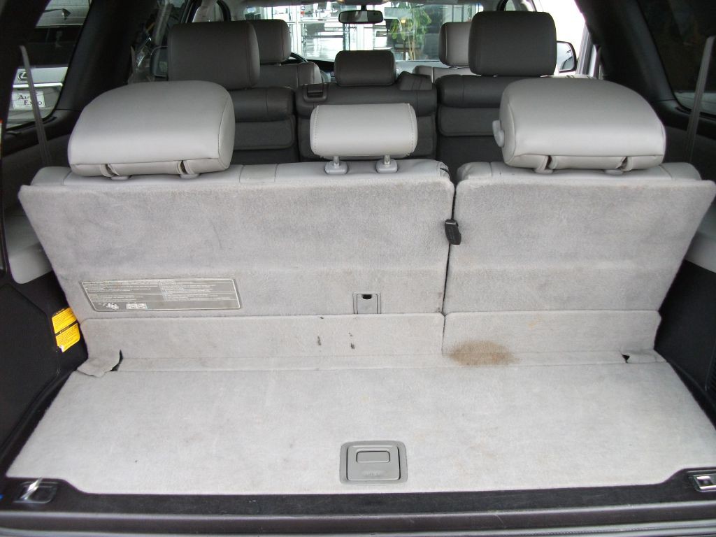 2015 Toyota Sequoia Image 15