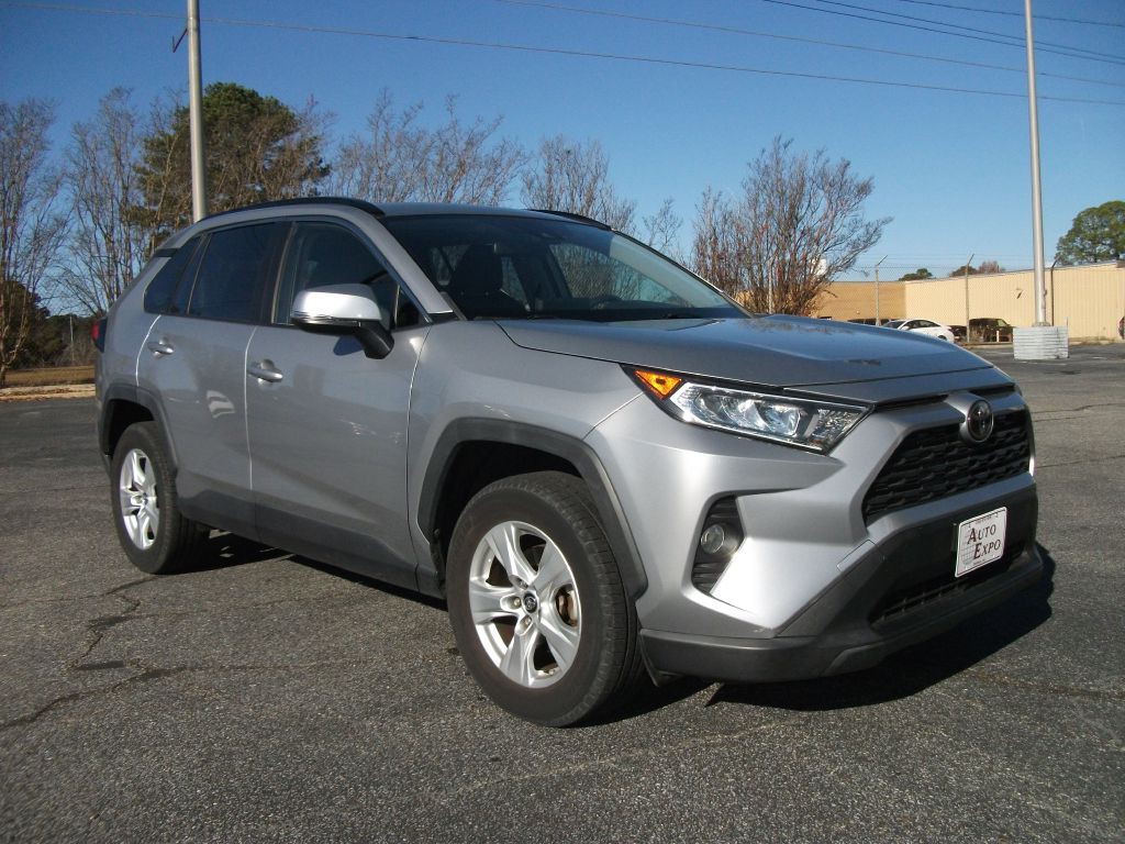 2019 Toyota Rav4 Image 1