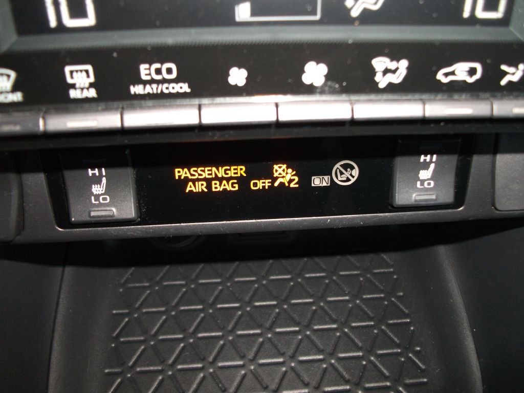 2019 Toyota Rav4 Image 25