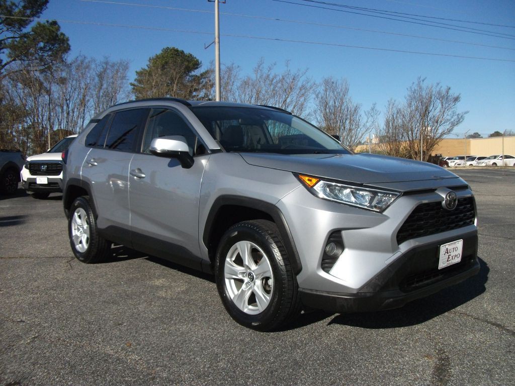 2019 Toyota Rav4 Image 1