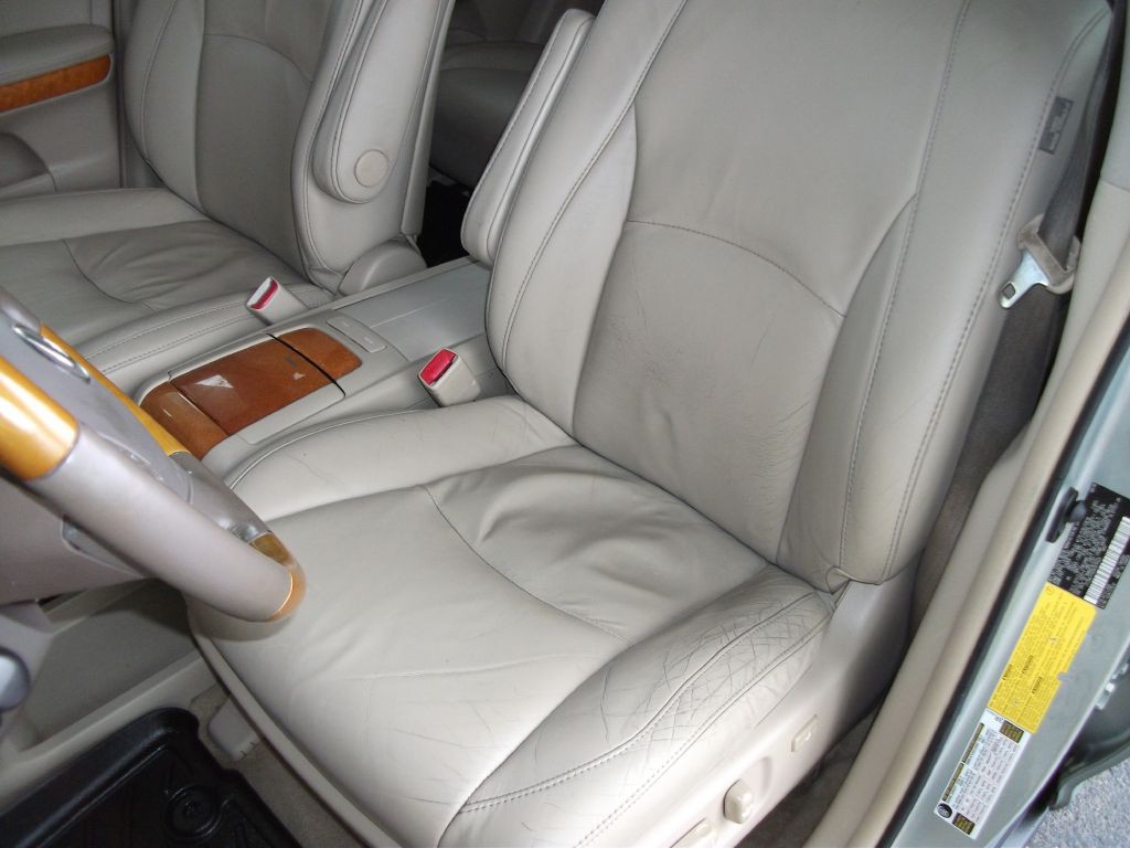 2009 Lexus RX Image 11