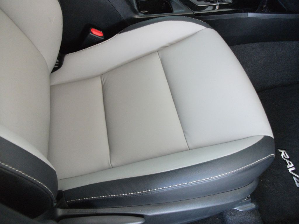 2018 Toyota Rav4 Image 11