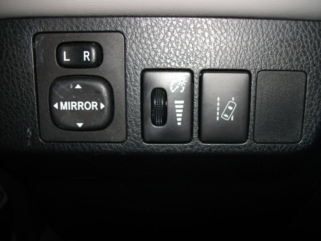 2018 Toyota Rav4 Image 24