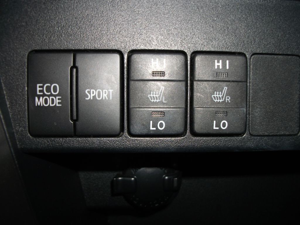 2018 Toyota Rav4 Image 25