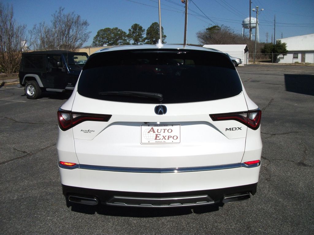 2025 Acura MDX Image 8