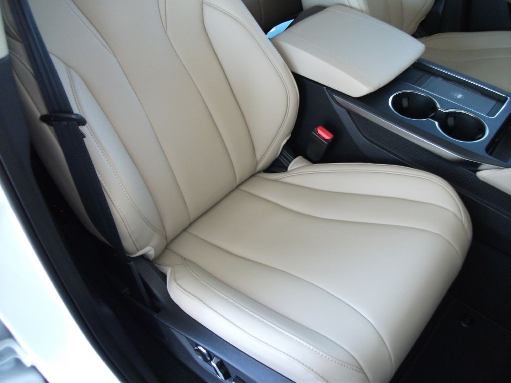 2025 Acura MDX Image 12