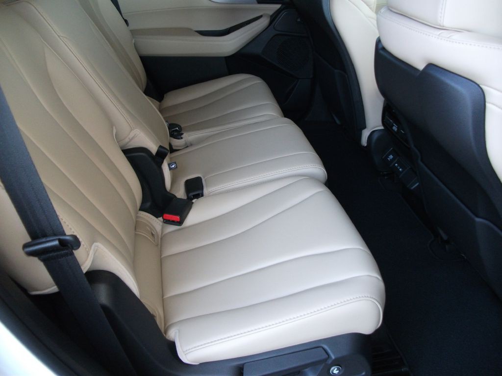 2025 Acura MDX Image 14