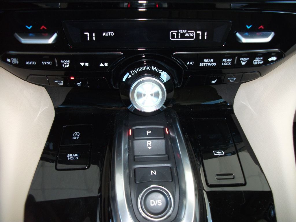 2025 Acura MDX Image 28