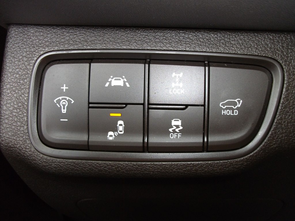 2020 Hyundai Santa Fe Image 27