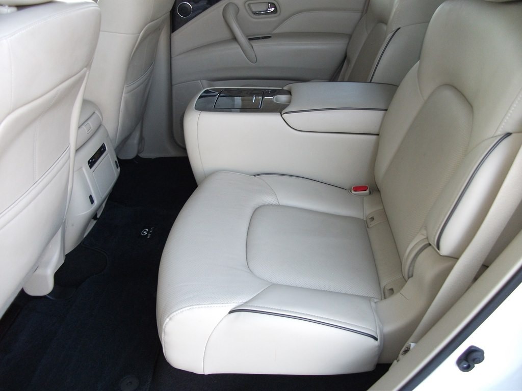 2020 INFINITI QX80 Image 14