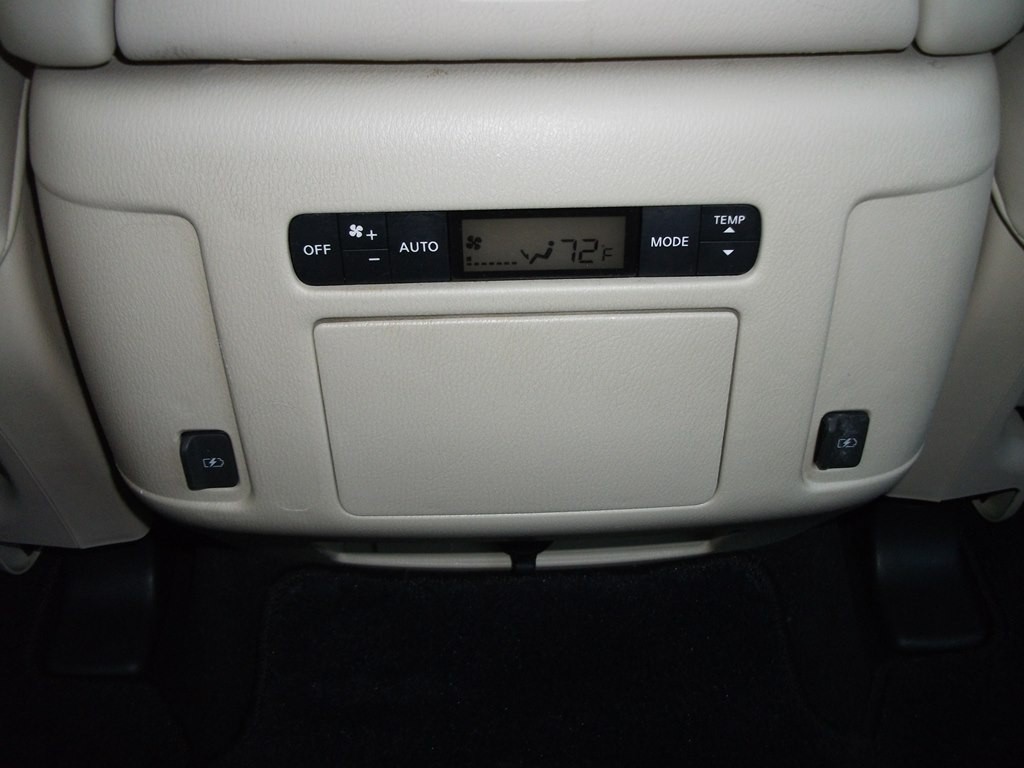 2020 INFINITI QX80 Image 30