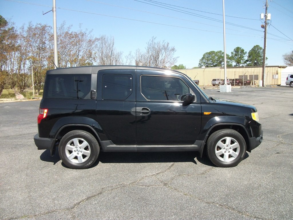 2011 Honda Element Image 2