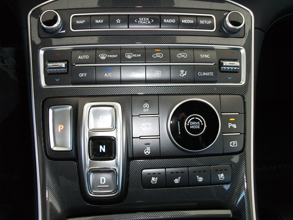2021 Hyundai Santa Fe Image 24