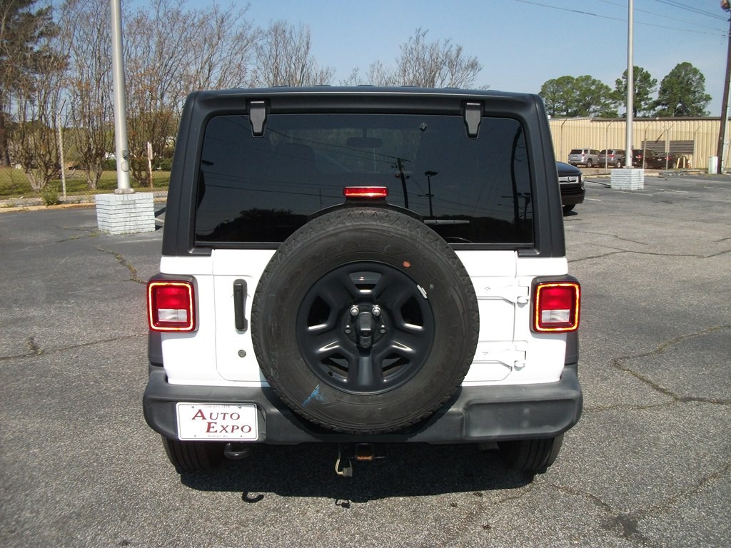 2019 Jeep Wrangler Image 8