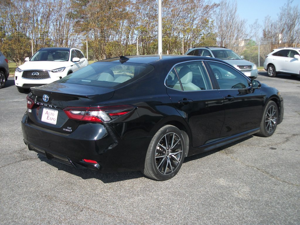 2022 Toyota Camry Image 3