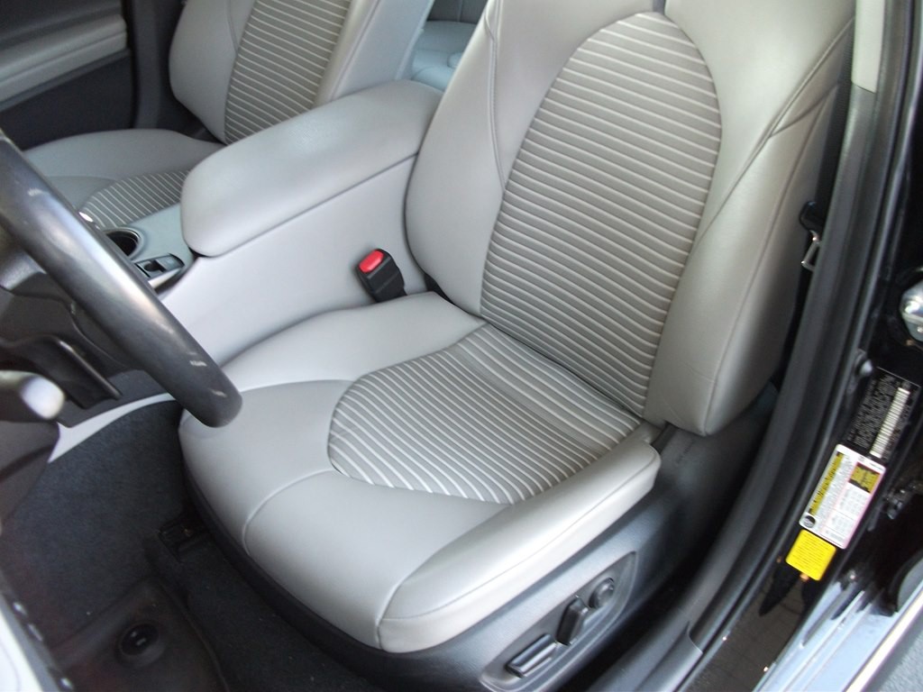 2022 Toyota Camry Image 11