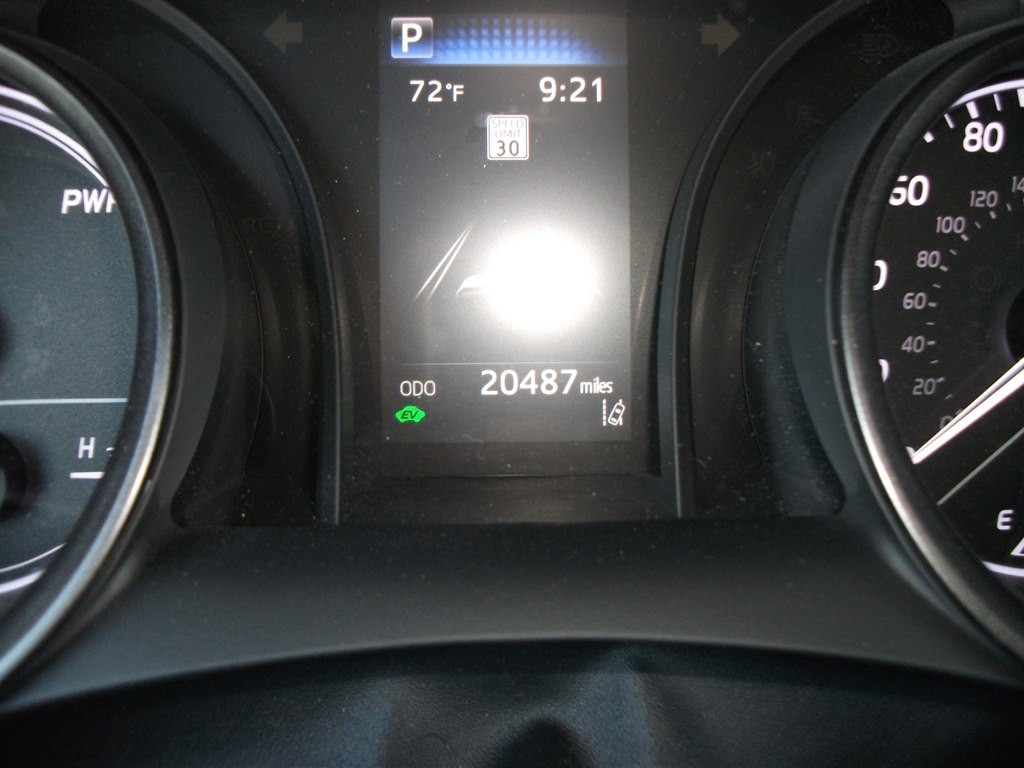 2022 Toyota Camry Image 19