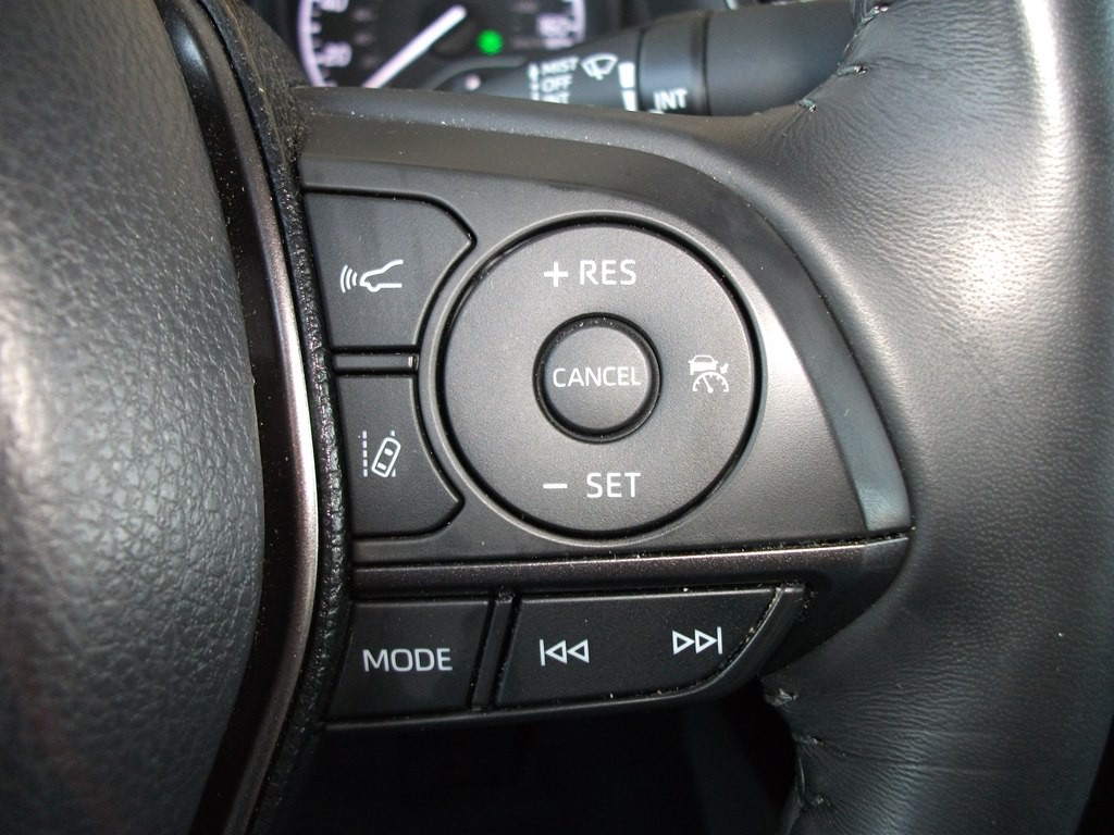 2022 Toyota Camry Image 21