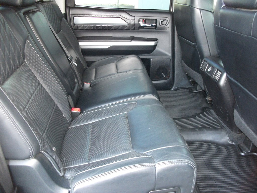 2015 Toyota Tundra Image 15