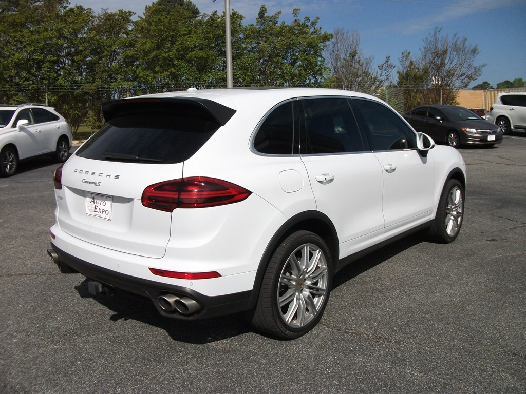 2018 Porsche Cayenne Image 3