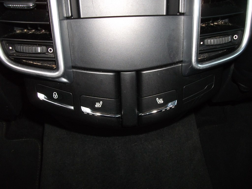 2018 Porsche Cayenne Image 27