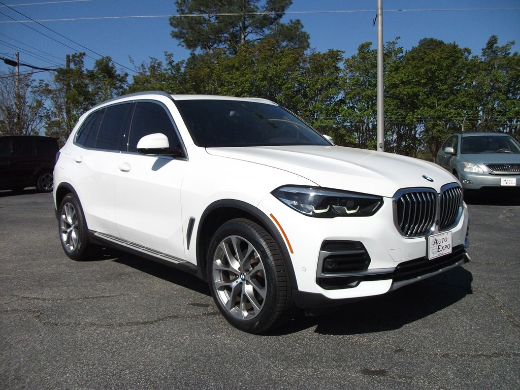 2023 BMW X5 Image 1