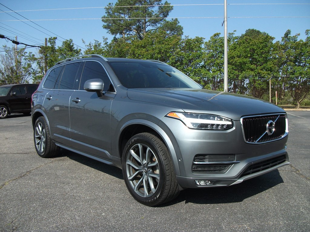 2018 Volvo XC90 Image 1