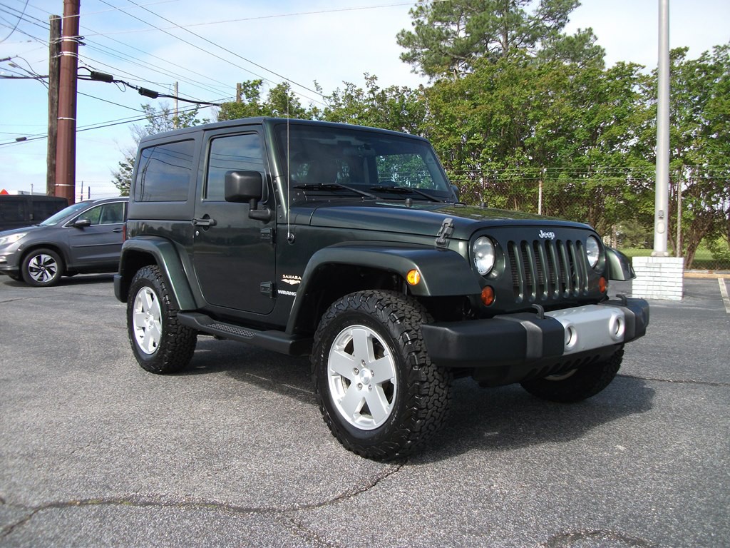 2012 Jeep Wrangler Image 1