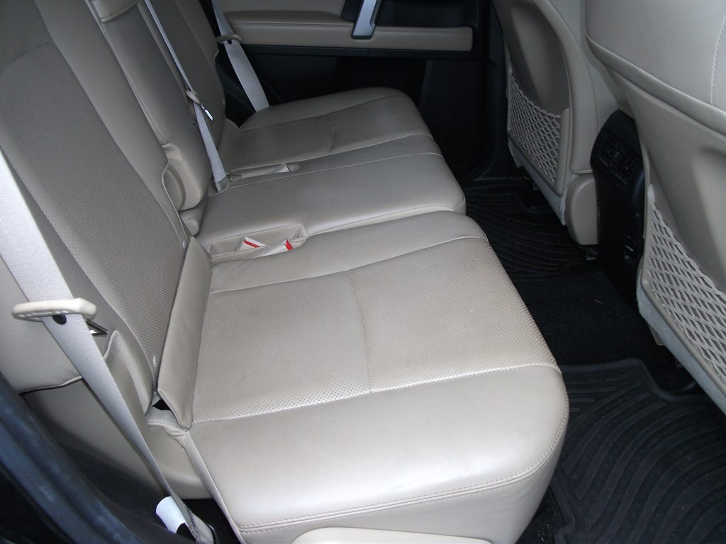 2016 Toyota 4Runner Image 14