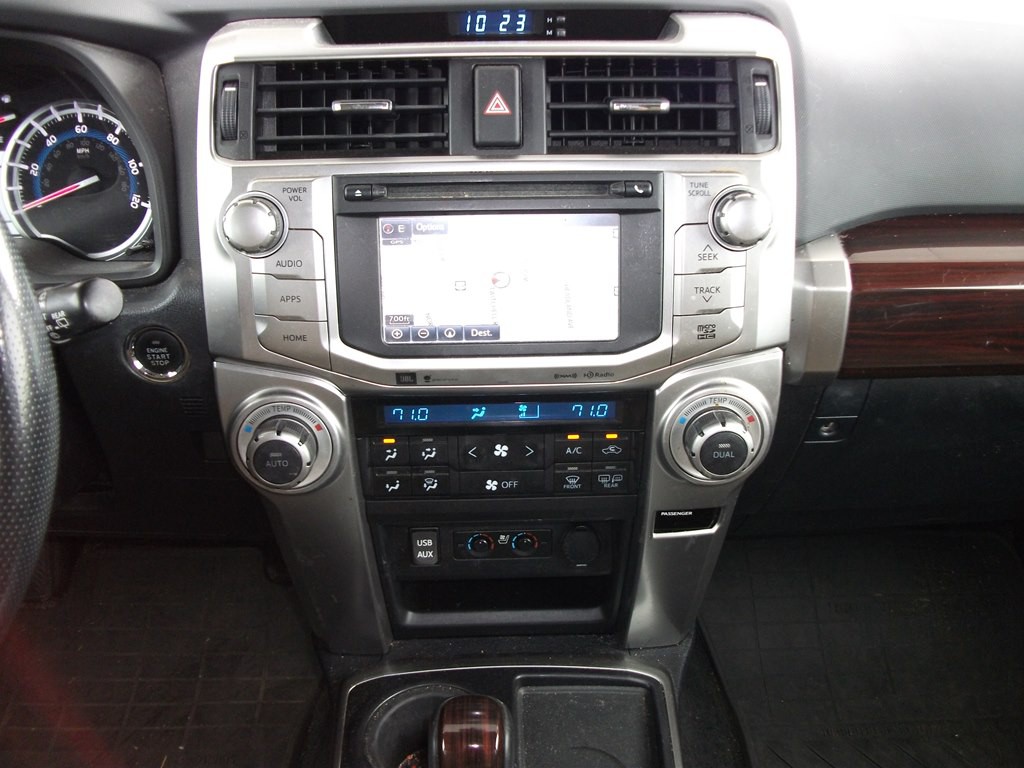 2016 Toyota 4Runner Image 20