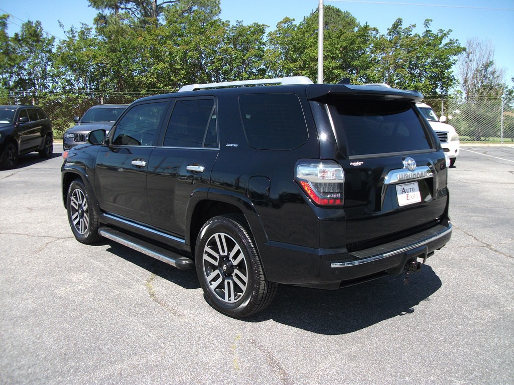 2016 Toyota 4Runner Image 6