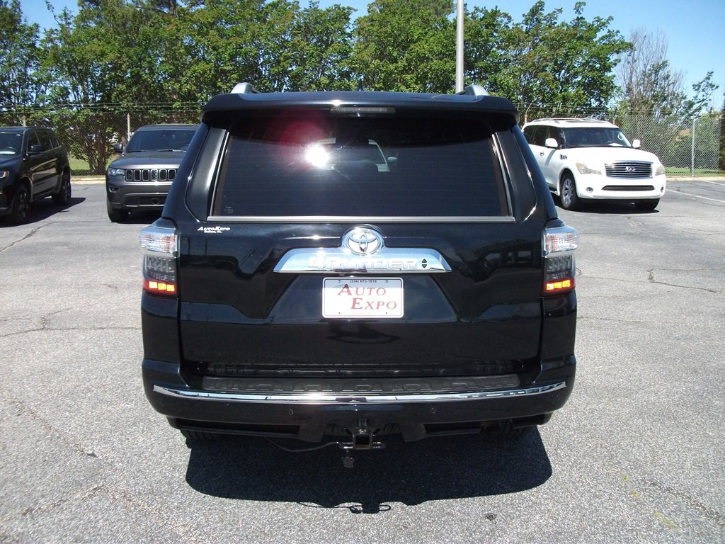 2016 Toyota 4Runner Image 8