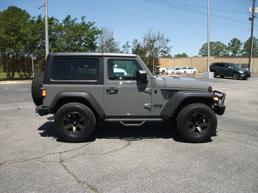 2021 Jeep Wrangler Image 2