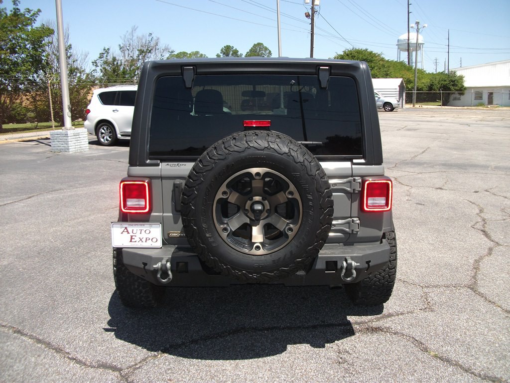 2021 Jeep Wrangler Image 8