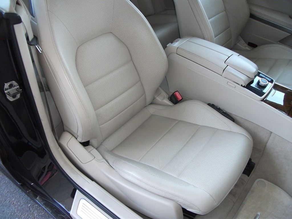2017 Mercedes-Benz E-Class Image 13