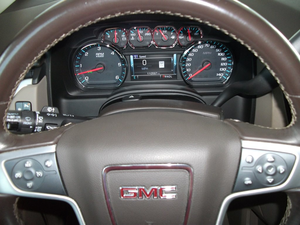 2019 GMC Yukon Image 18