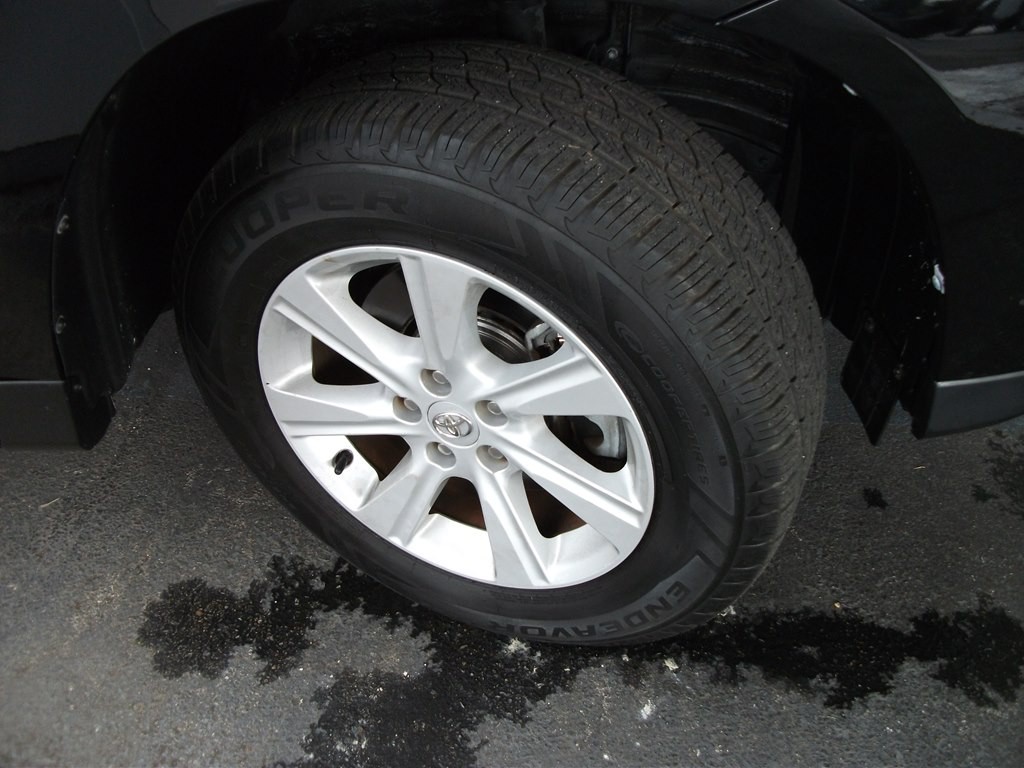 2013 Toyota Highlander Image 9
