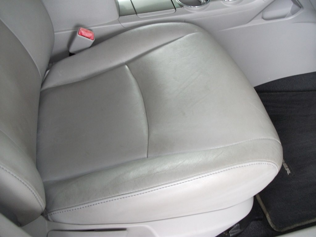 2013 Toyota Highlander Image 12
