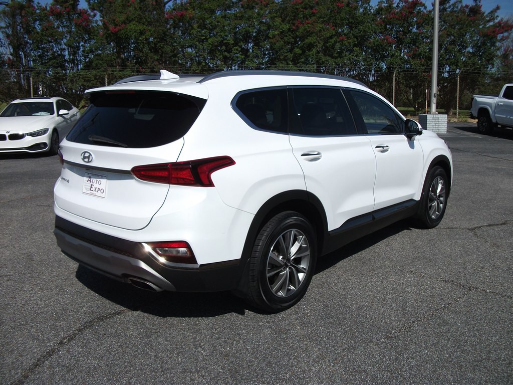 2020 Hyundai Santa Fe Image 3
