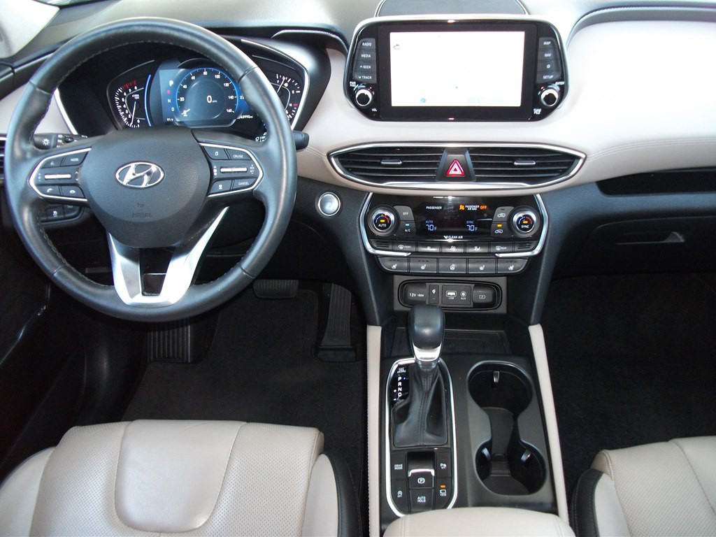 2020 Hyundai Santa Fe Image 17