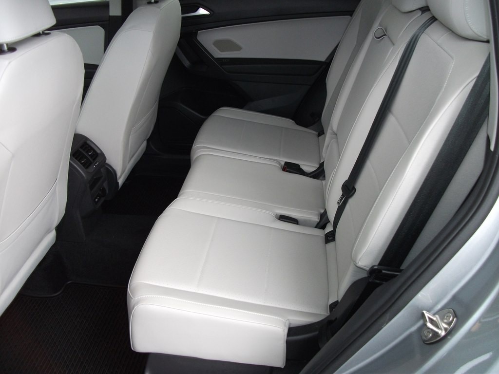 2021 Volkswagen Tiguan Image 14