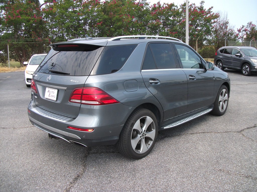 2019 Mercedes-Benz GLE-Class Image 3