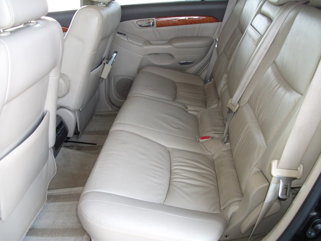 2007 Lexus GX Image 13