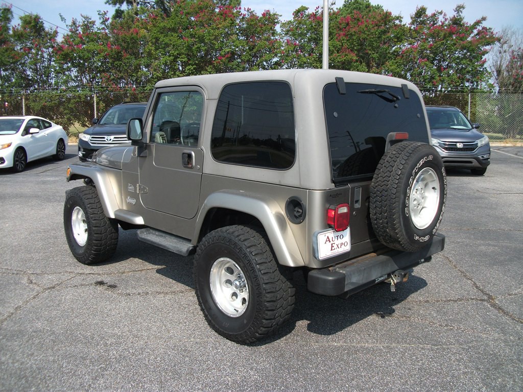 2003 Jeep Wrangler Image 6